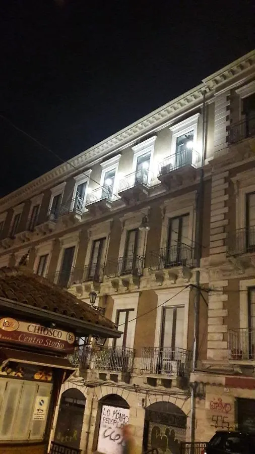 A Casa Mia - Catania Apartment 0*,